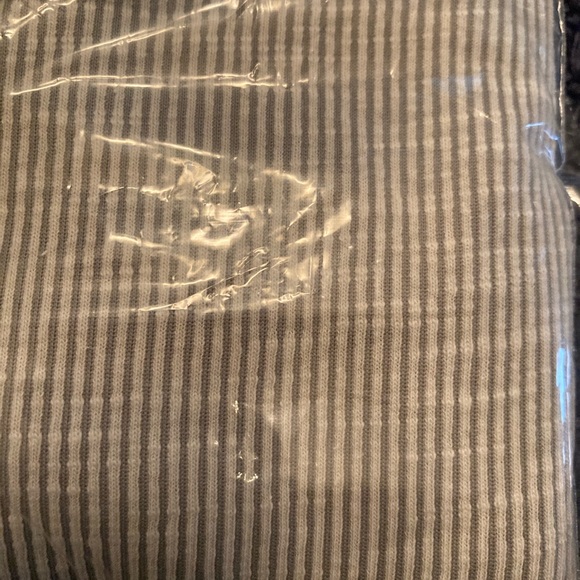 DONNI Ribbed Cardigan - Picture 3 of 5